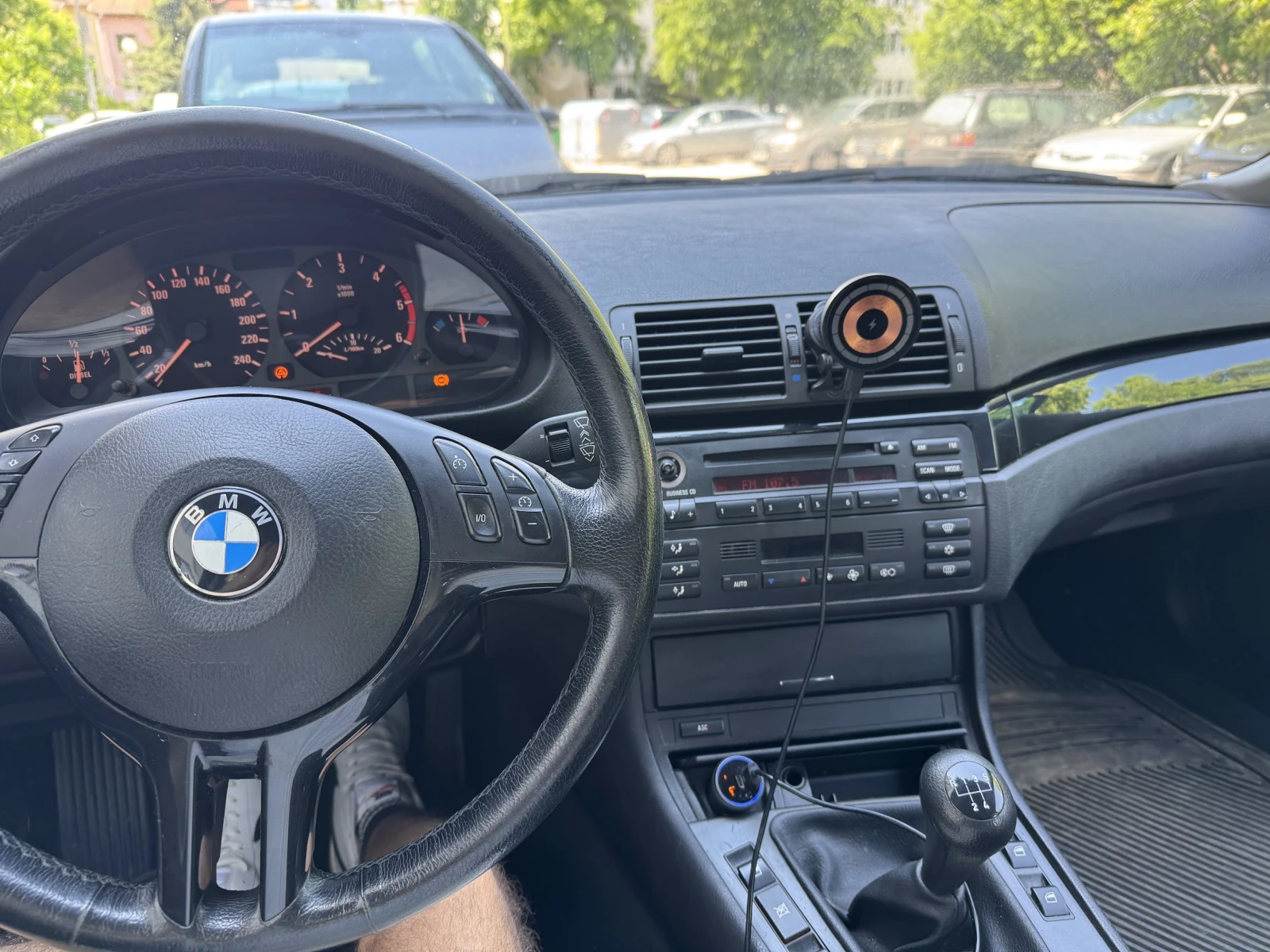 BMW 320, снимка 3 - Автомобили и джипове - 54633100