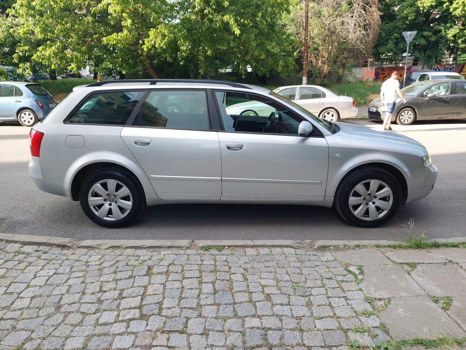 Audi A4 1.9 TDI Quattro, снимка 3 - Автомобили и джипове - 54905192