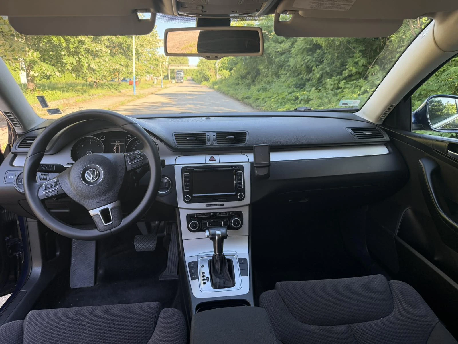 VW Passat 2.0 TDI, снимка 11 - Автомобили и джипове - 55063596