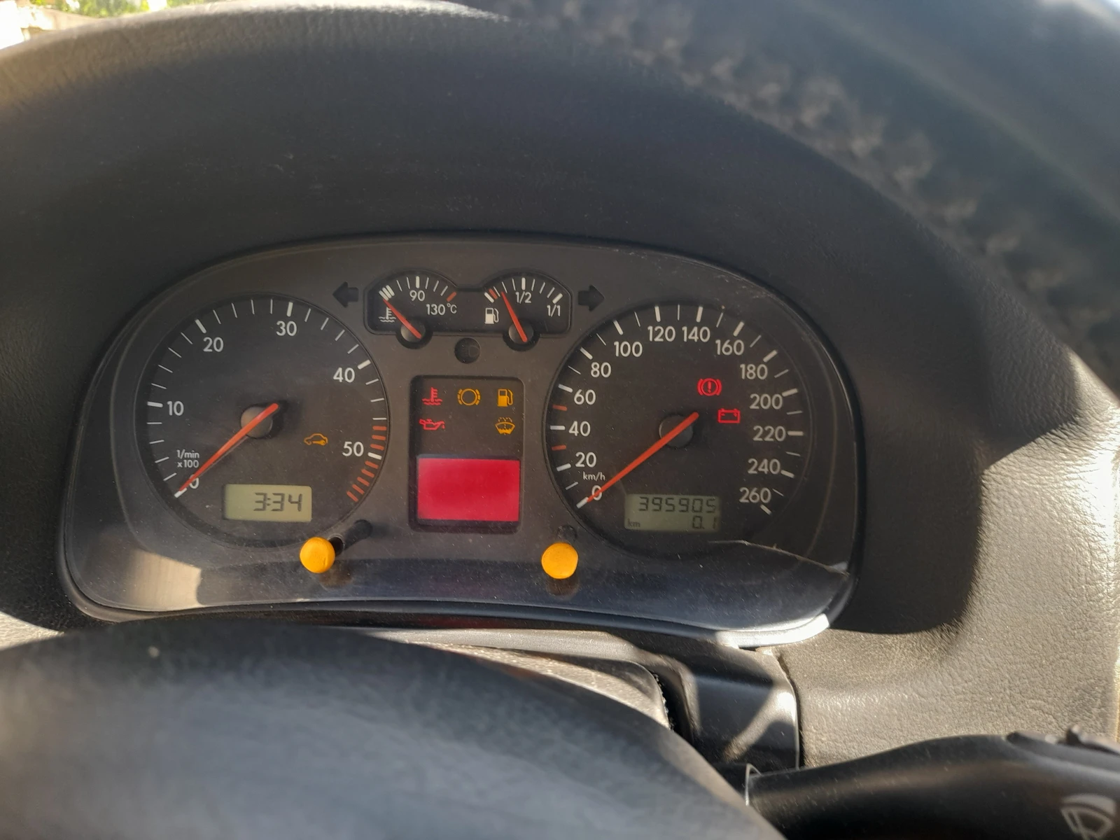 VW Golf НОВ ВНОС 1.9 TDI КОМБИ 116к.с. 6 СКОРОСТИ, снимка 12 - Автомобили и джипове - 55141886