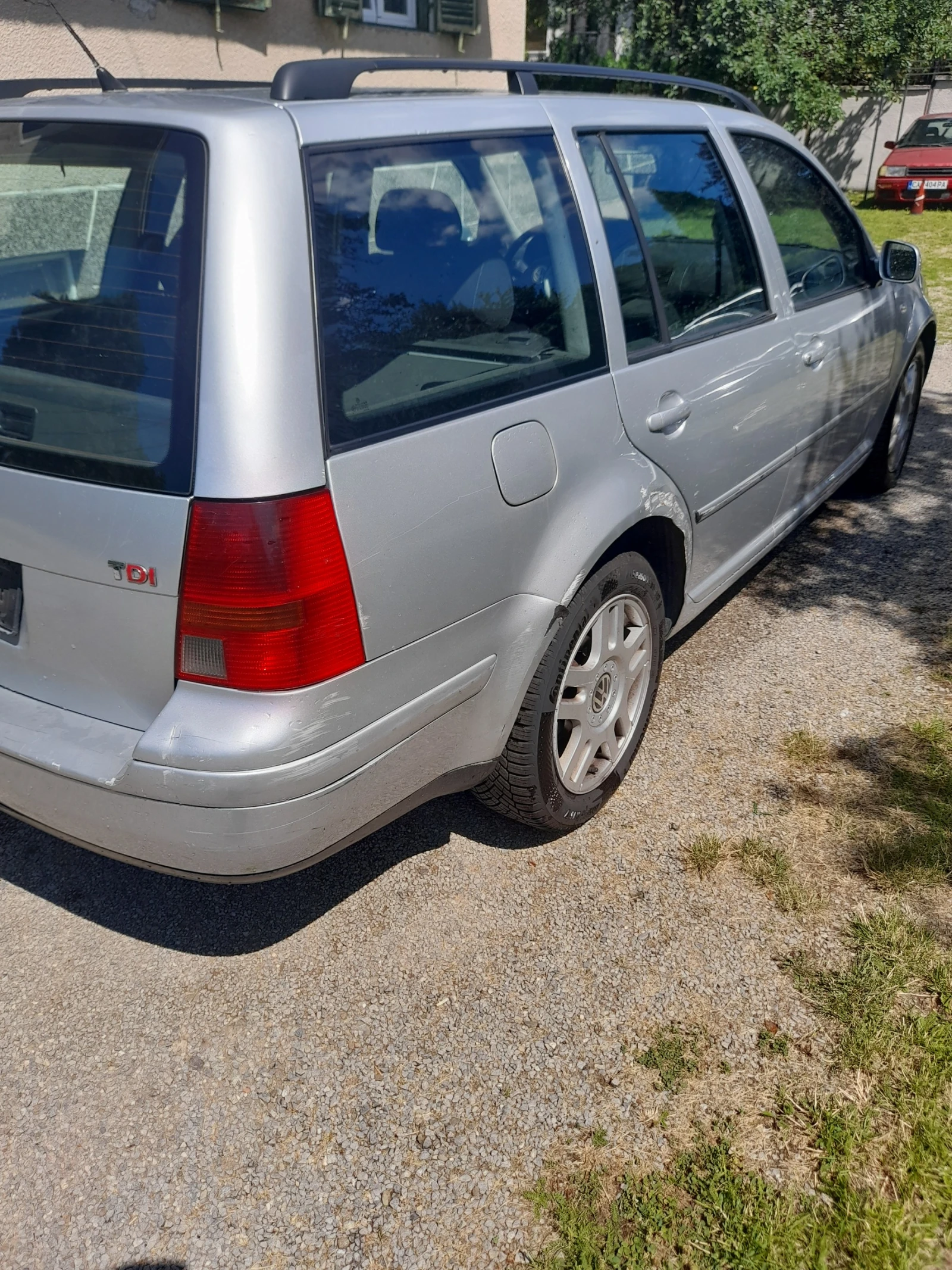 VW Golf НОВ ВНОС 1.9 TDI КОМБИ 116к.с. 6 СКОРОСТИ, снимка 9 - Автомобили и джипове - 55141886