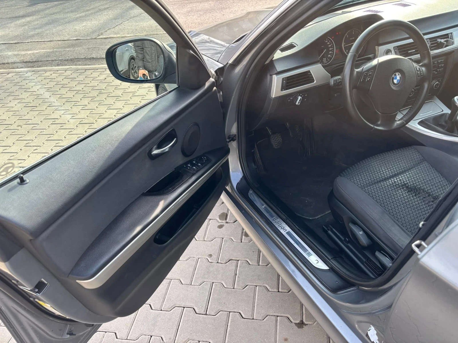BMW 318 318d, снимка 7 - Автомобили и джипове - 55238845