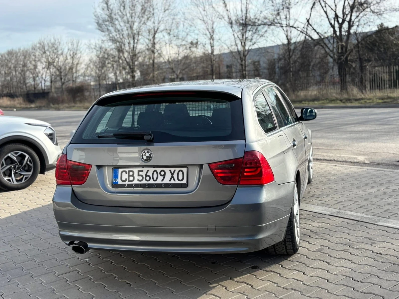 BMW 318 318d, снимка 5 - Автомобили и джипове - 55238845