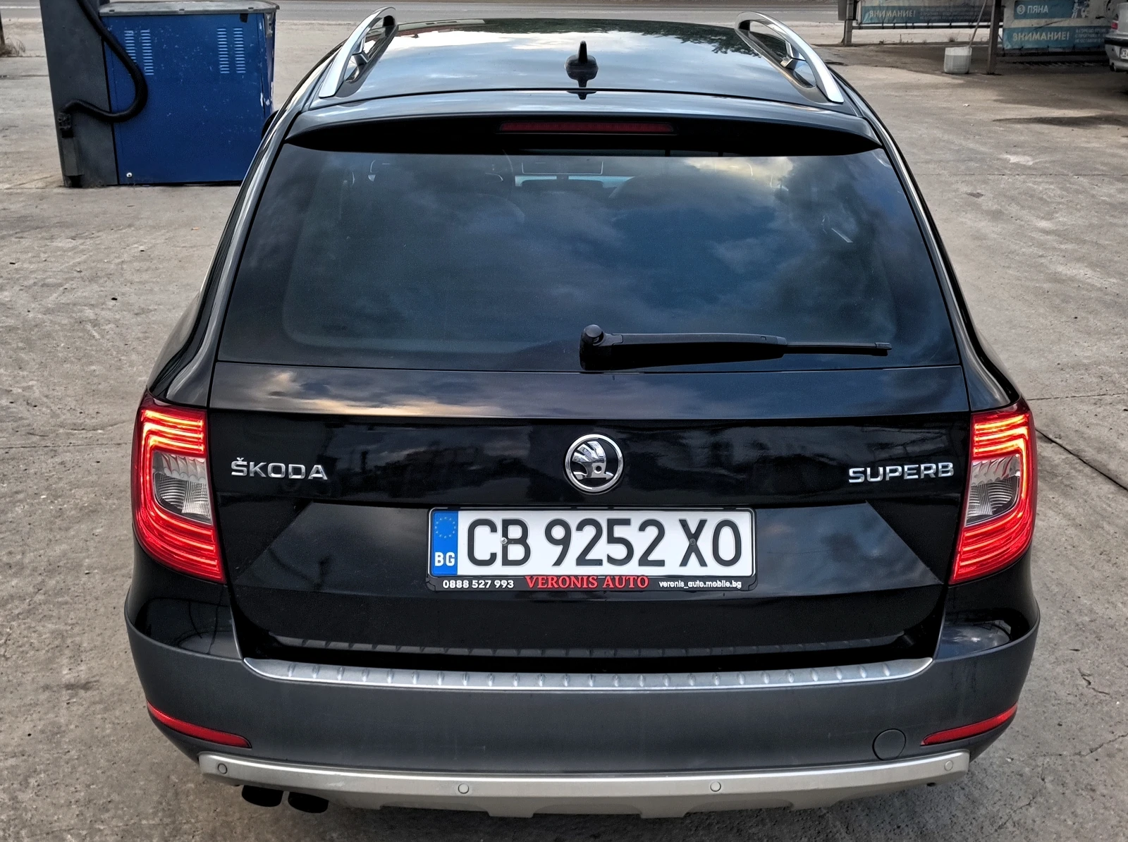 Skoda Superb SCOUT 6DSG/КАСКО/ВИНЕТКА/ОБСЛУЖЕН, снимка 6 - Автомобили и джипове - 55366801