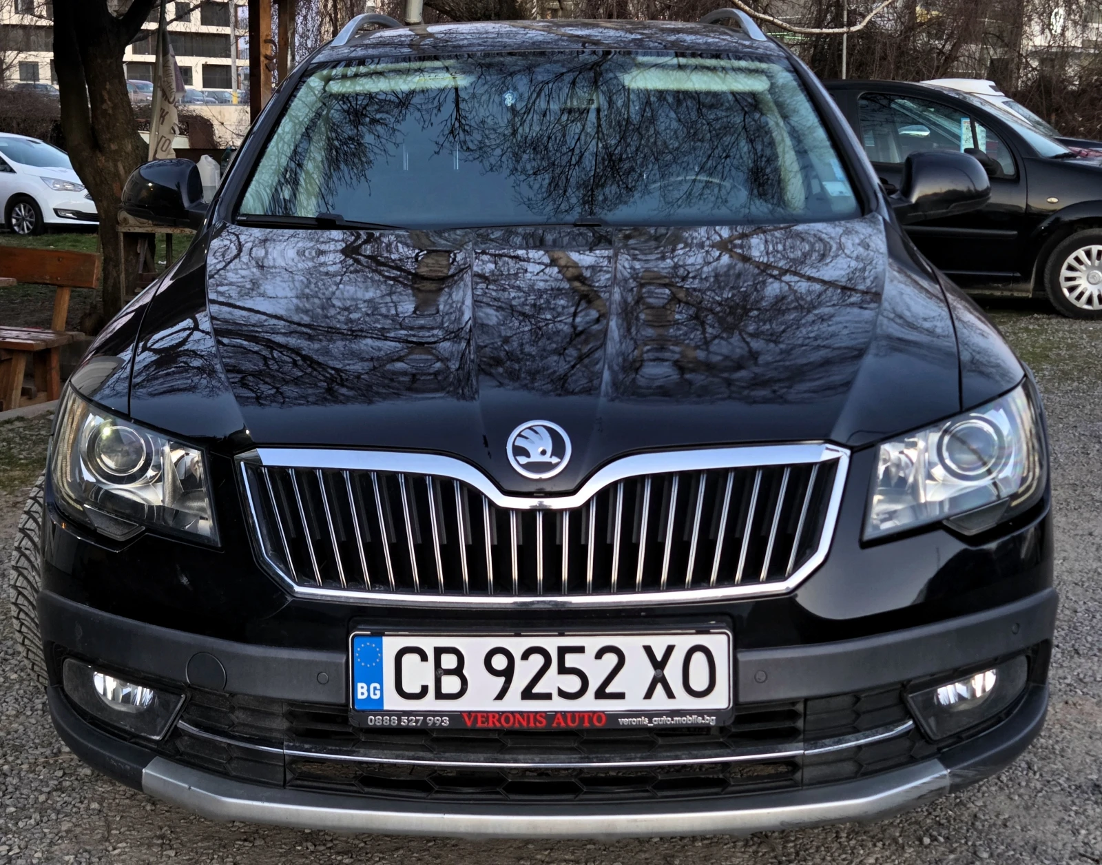 Skoda Superb SCOUT 6DSG/КАСКО/ВИНЕТКА/ОБСЛУЖЕН, снимка 3 - Автомобили и джипове - 55366801