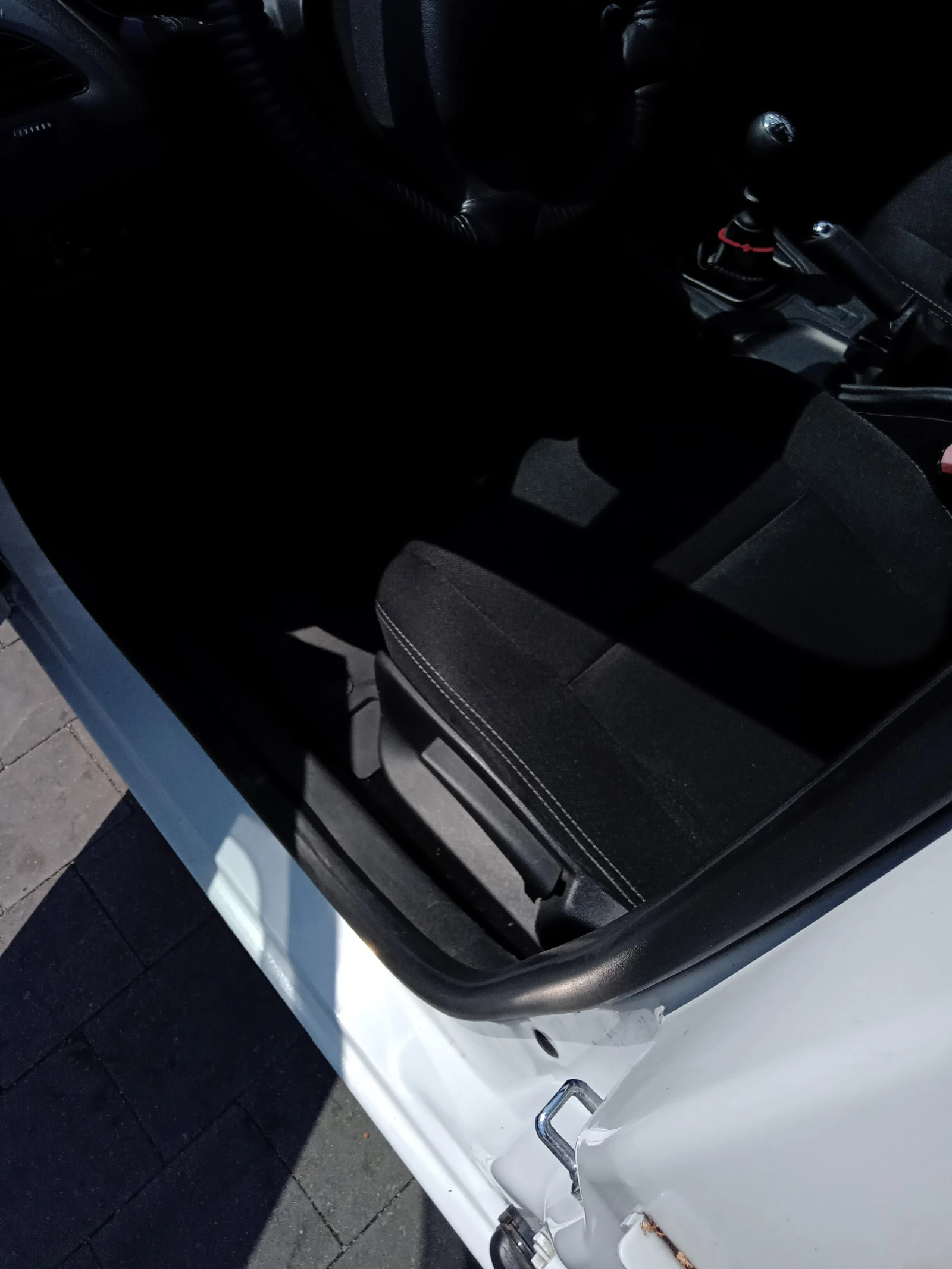 Renault Megane 1.5 dCI, снимка 8 - Автомобили и джипове - 55600557