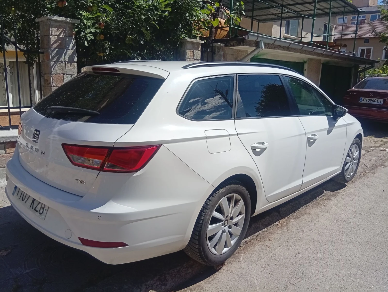 Seat Leon, снимка 12 - Автомобили и джипове - 55971679