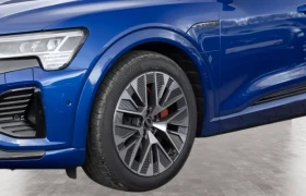 Audi Q8 e-Tron SUV 55 = S-line = Гаранция - 122420 лв. - 62331470 4