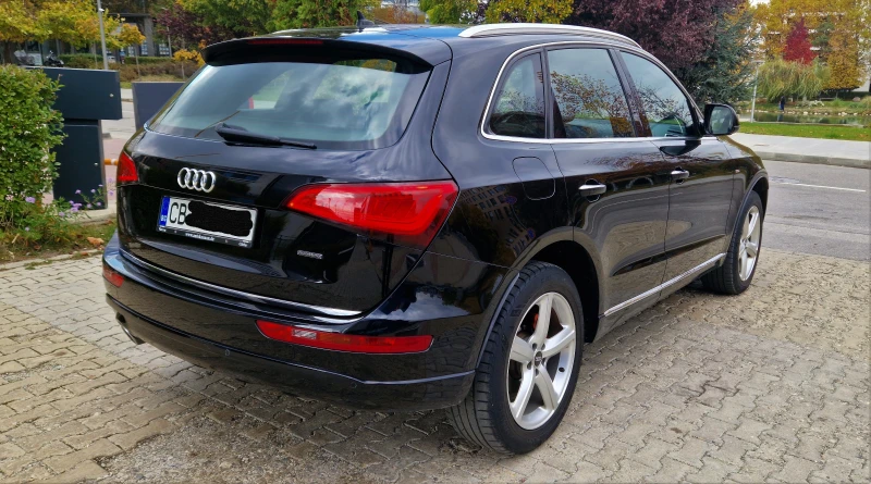 Audi Q5, снимка 8 - Автомобили и джипове - 47891283