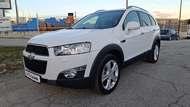 Chevrolet Captiva 2.2D 4x4 Aut., снимка 1 - Автомобили и джипове - 48068692