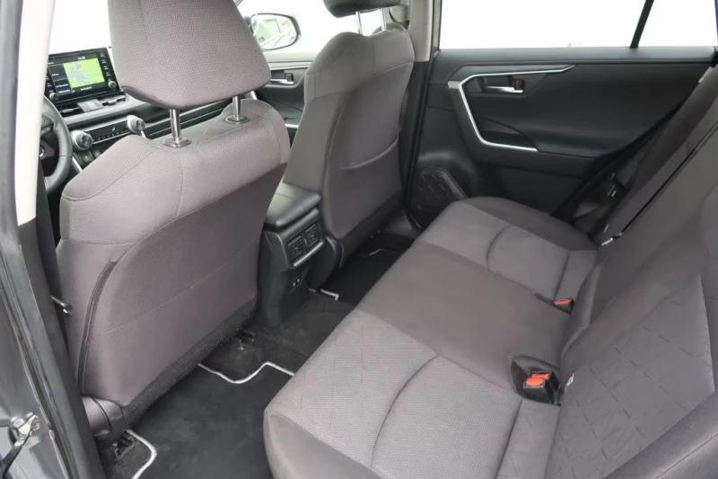 Toyota Rav4 2.5/TEAM/218HP/4x2/CAM/NAVI/172Dpr, снимка 10 - Автомобили и джипове - 52212805