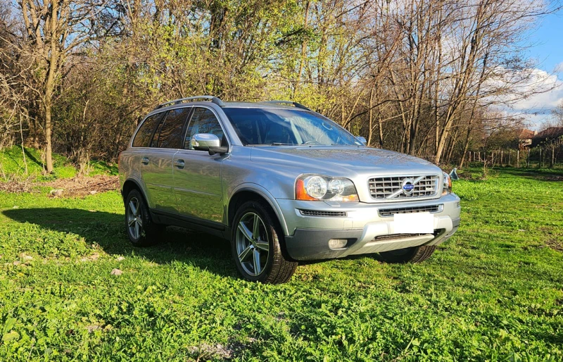 Volvo Xc90 3.2L R-Design 4x4, снимка 2 - Автомобили и джипове - 52698093