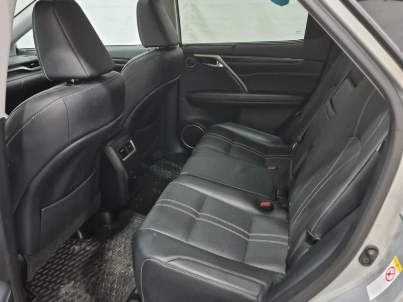Lexus RX 350 * AWD 4DR * CARFAX * БЕЗ ПЪРВОНАЧАЛНА ВНОСКА, снимка 13 - Автомобили и джипове - 52825715