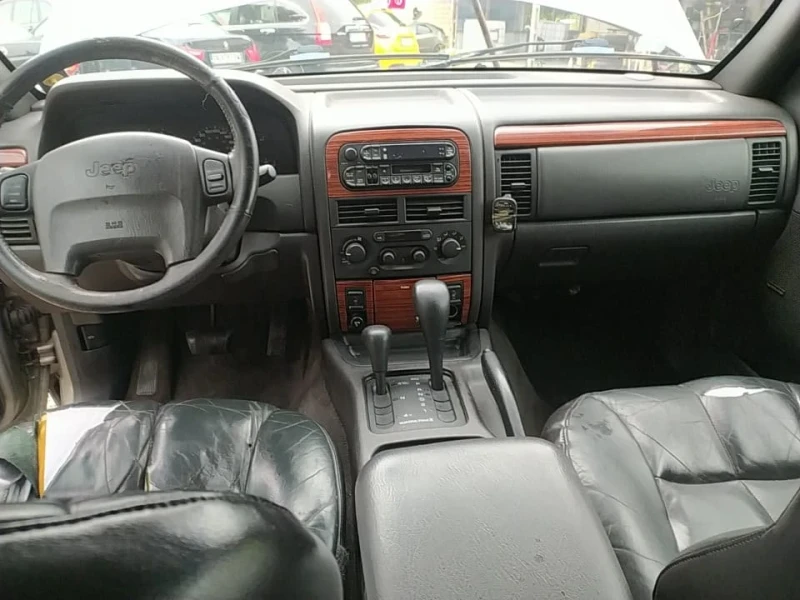 Jeep Grand cherokee 4.7, снимка 8 - Автомобили и джипове - 52957477