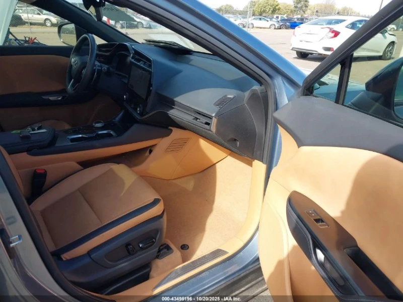 Lexus RX 450 U   N All Wheel Drive, снимка 11 - Автомобили и джипове - 53044483