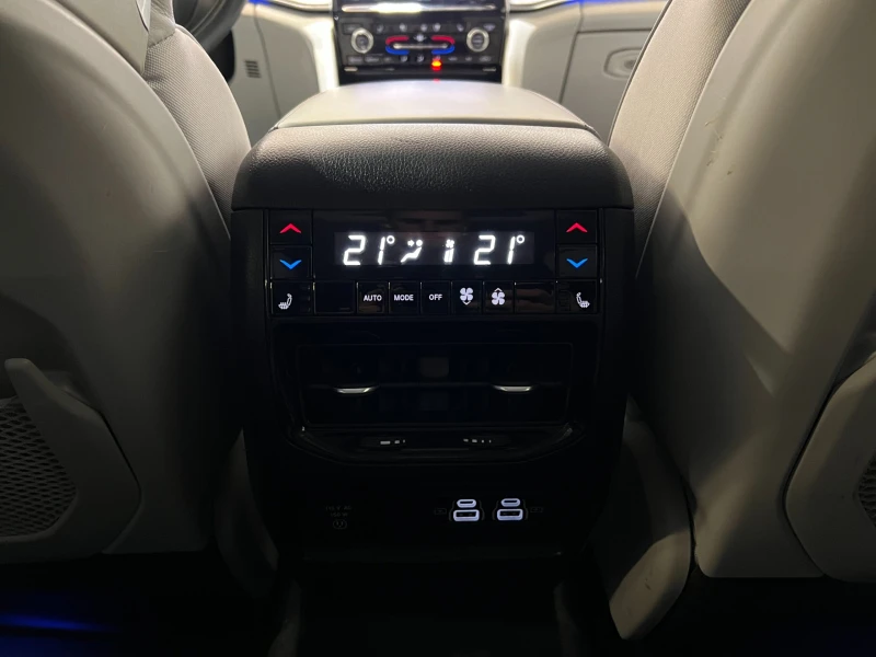 Jeep Grand cherokee OVERLAND* FULL+ + + , снимка 17 - Автомобили и джипове - 53210097