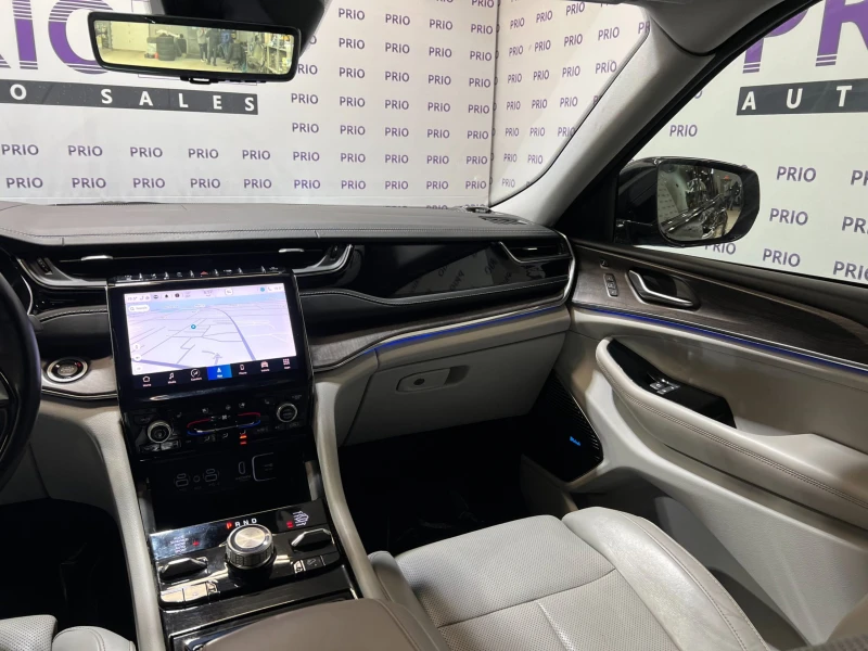 Jeep Grand cherokee OVERLAND* FULL+ + + , снимка 12 - Автомобили и джипове - 53210097