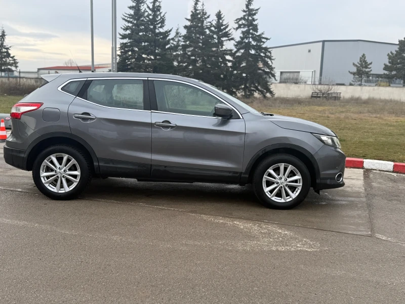 Nissan Qashqai 1.5DCI EURO 5B, снимка 7 - Автомобили и джипове - 53260729