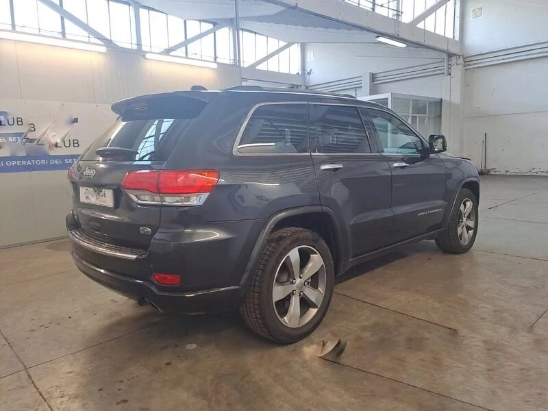 Jeep Grand cherokee * 3.0CRD* Facelift* Overland* СЕРВИЗНА ИСТОРИЯ*  - изображение 3