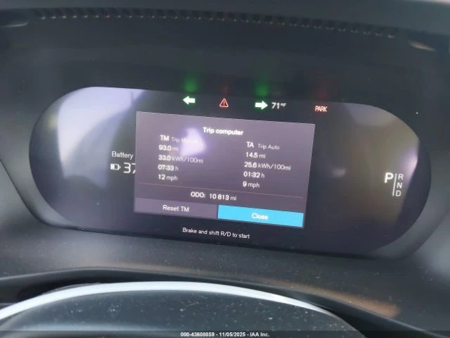 Volvo XC40 RECHARGE PURE ELECTRIC TWIN PLUS - изображение 7