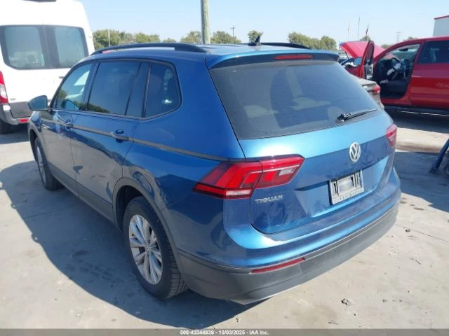 VW Tiguan 2.0T S - изображение 4