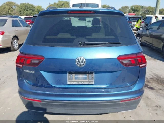 VW Tiguan 2.0T S - изображение 5