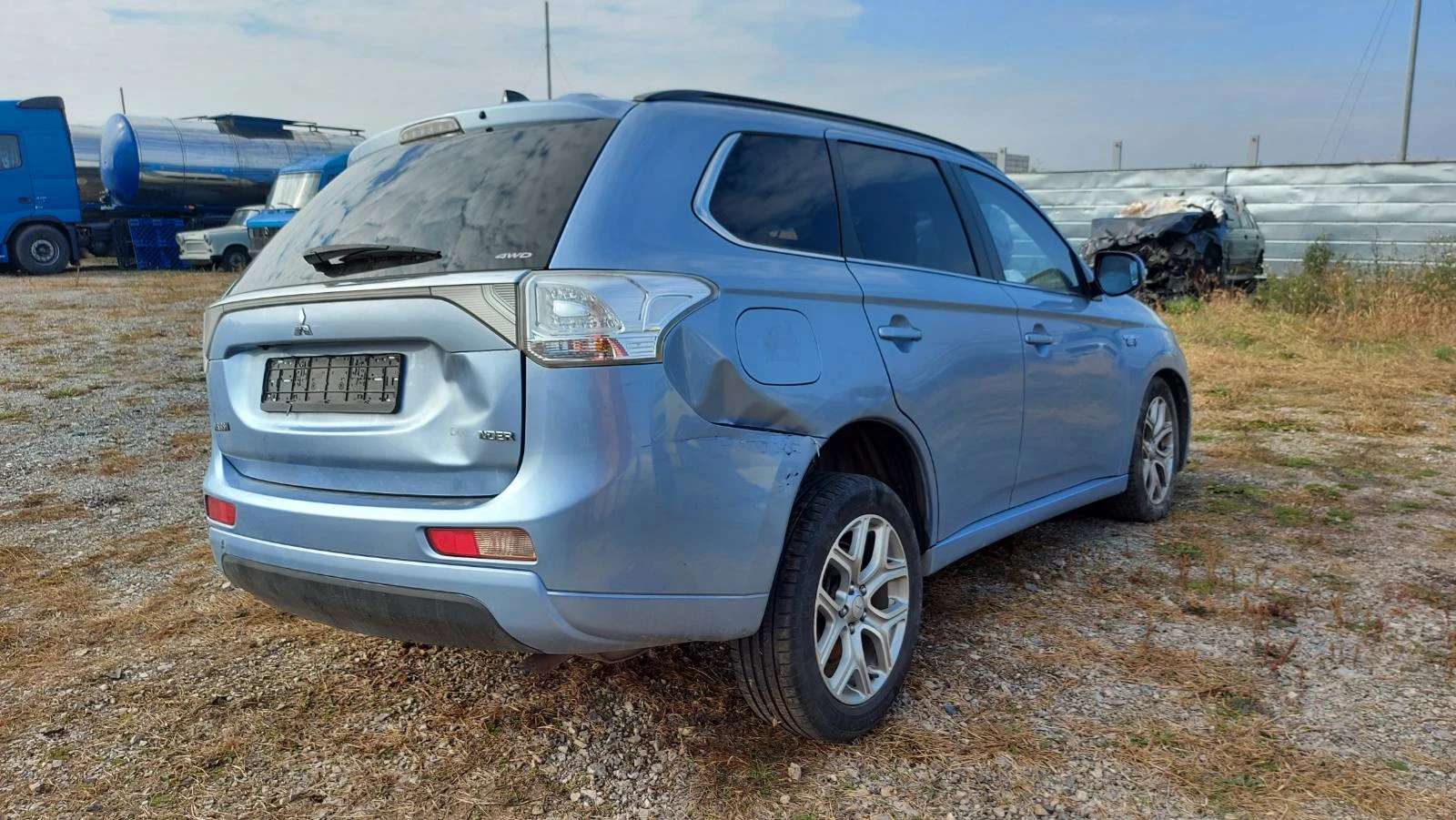 Mitsubishi Outlander PHEV - изображение 4