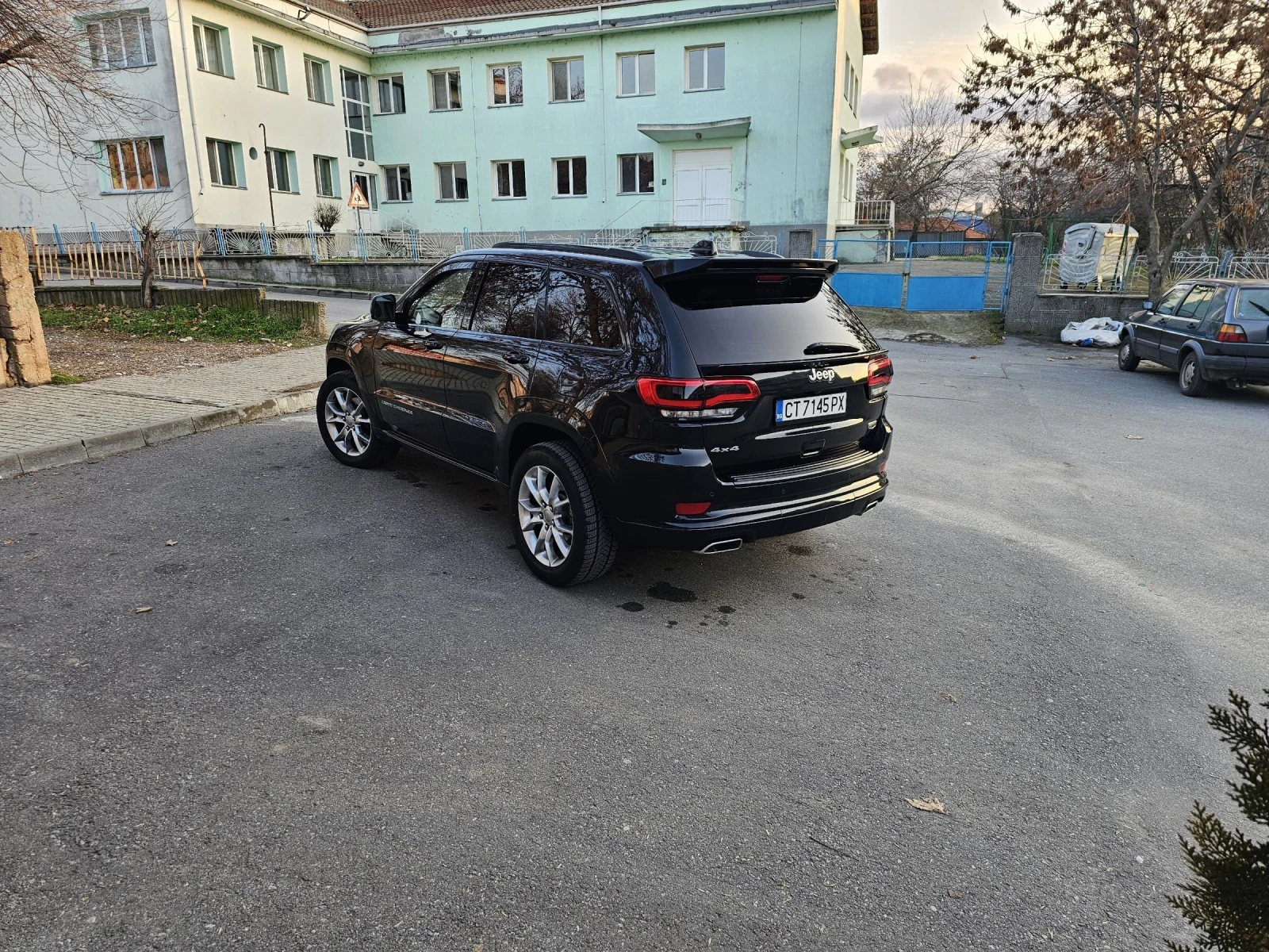 Jeep Grand cherokee 5.7 WK2  - изображение 2