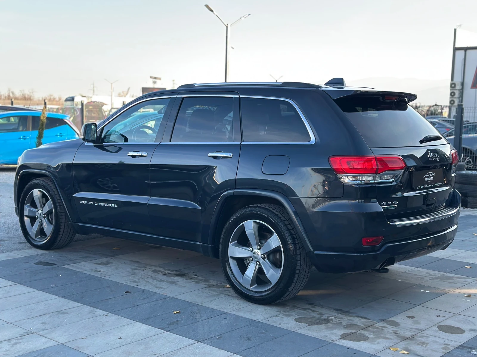 Jeep Grand cherokee * 3.0CRD* Facelift* Overland* СЕРВИЗНА ИСТОРИЯ*  - изображение 4