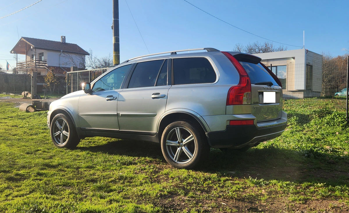 Volvo Xc90 3.2L R-Design 4x4 - изображение 5