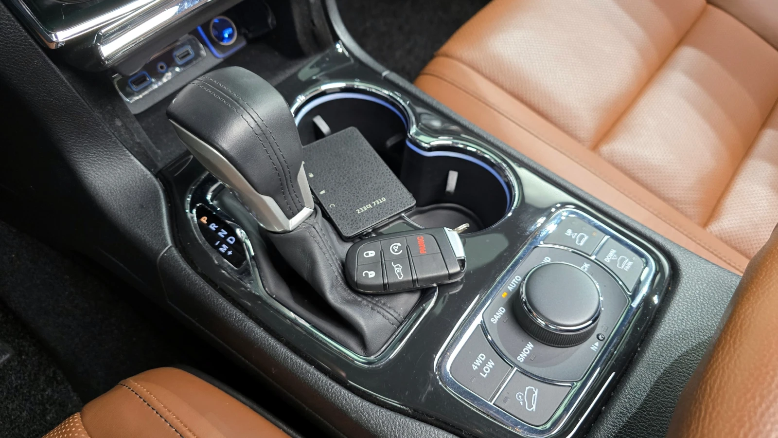 Jeep Grand cherokee 3.6 SUMMIT WK2 autogeorge.com - изображение 9