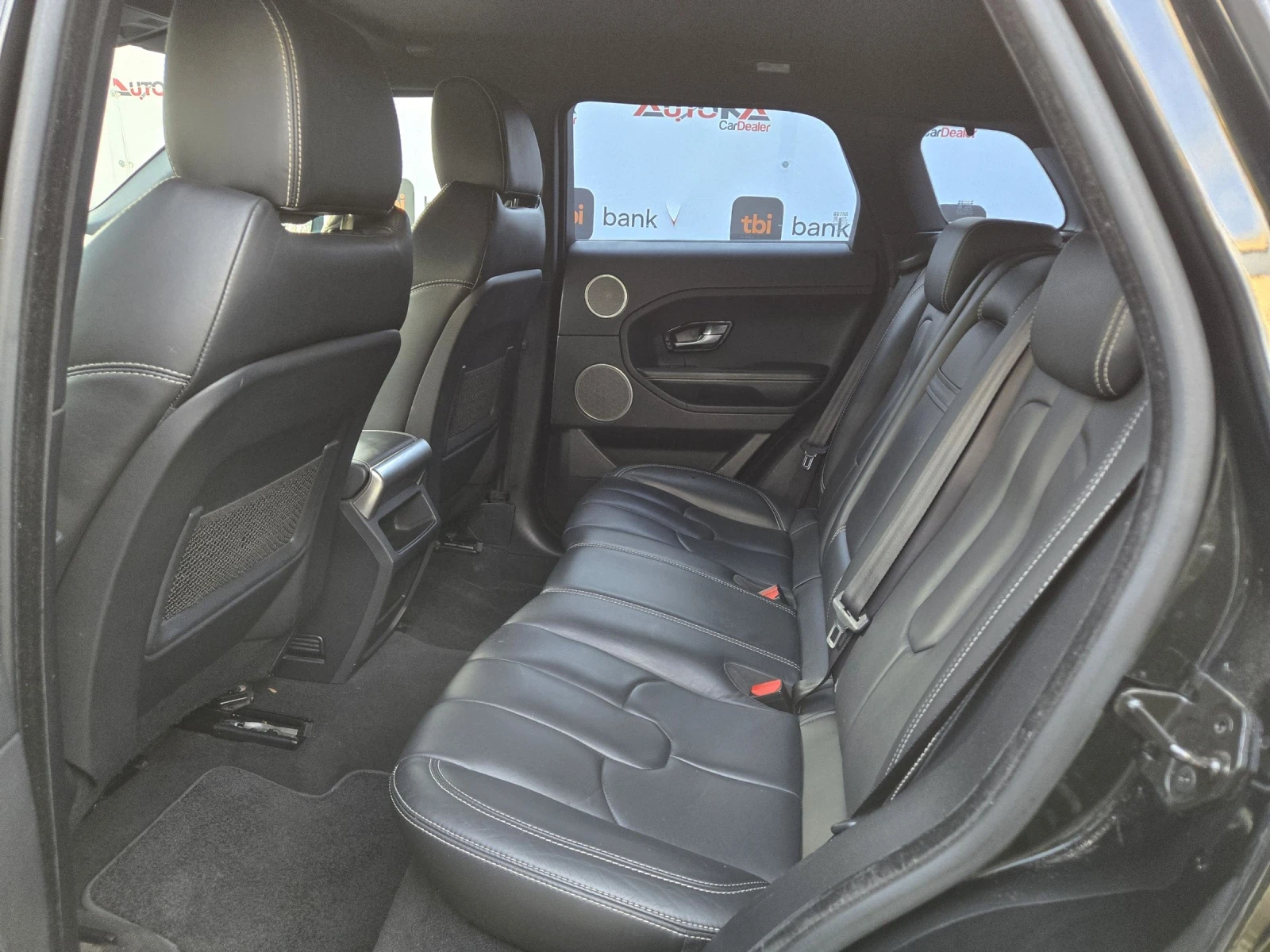 Land Rover Range Rover Evoque 2.2SD4-190кс= АВТОМАТ= 4X4= MERIDIAN= КАМЕРА= КОЖА - изображение 9