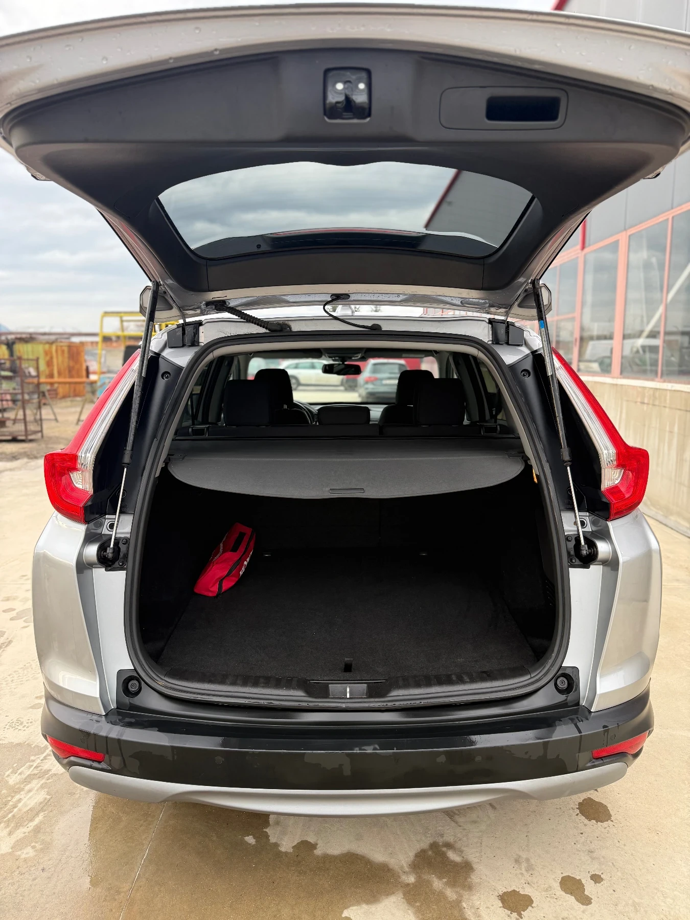 Honda Cr-v 2.0 HEV 184HP, снимка 17 - Автомобили и джипове - 53563787