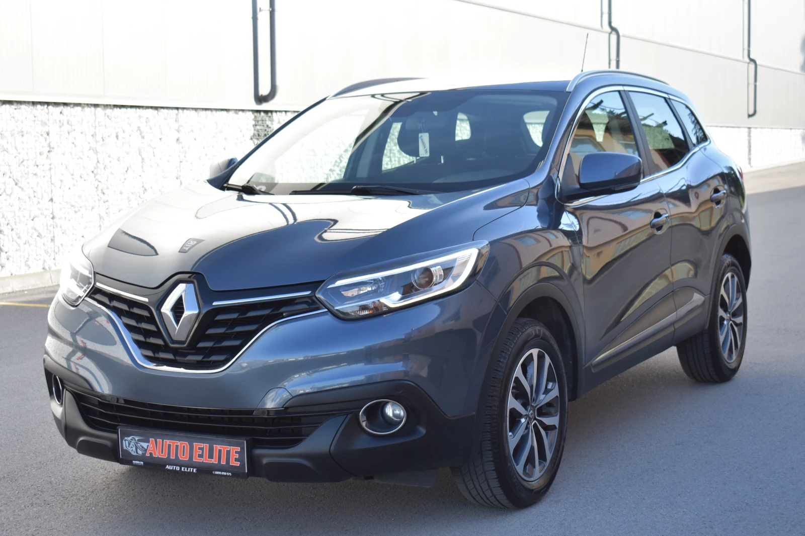 Renault Kadjar 1.5DCI= PURE DRIVE= KEYLESSGO= NAVI= ITALY= TOP!