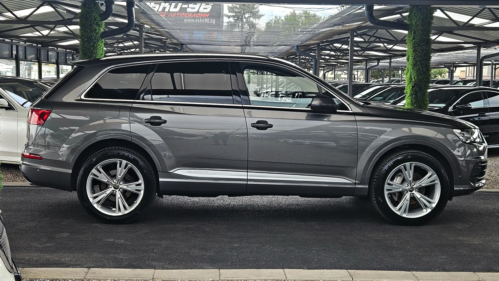 Audi Q7 S-LINE/TV/DISTR/PANO/360CAM/ОБДУХ/NIGHT/HUD/BOSE/L, снимка 4 - Автомобили и джипове - 55405325