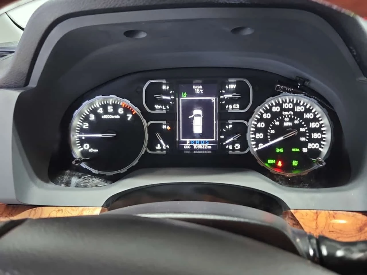 Toyota Tundra * PLATINUM CREW CAB SHORT BED * AWD * CARFAX * , снимка 7 - Автомобили и джипове - 55693876