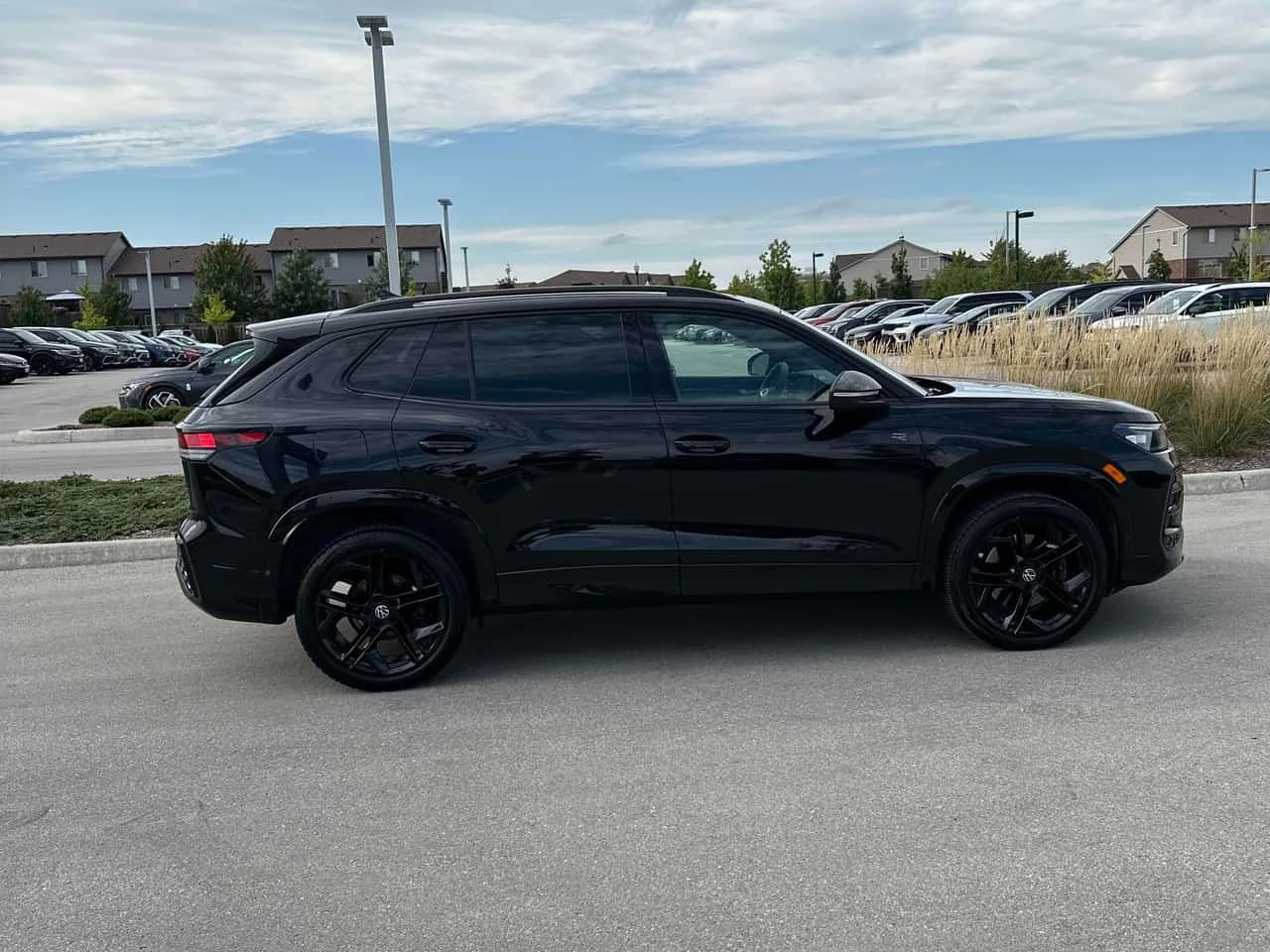 VW Tiguan Comfortline R Line Black Edition * CARFAX *  | Mobile.bg � ����������� 3
