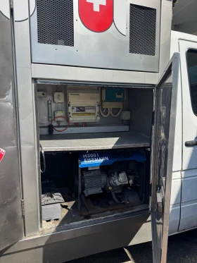 Mercedes-Benz Sprinter 311 МОБИЛНА ПЕКАРНА ГРИЛ, ПИЛЕ, ДЖОЛАН, ШИШ -СПЕЦИАЛЕН, снимка 8
