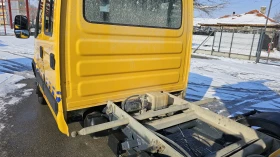 Iveco Daily 35c180 3.0D 6SP CH-ТРИСТРАНЕН-РЕТАРДЕР-ЛИЗИНГ, снимка 14