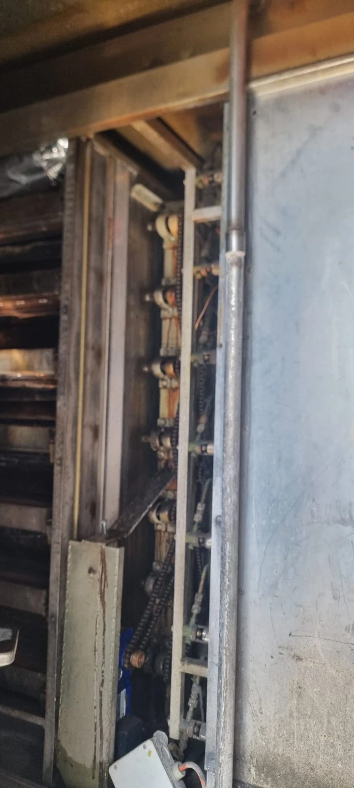 Mercedes-Benz Sprinter 311 МОБИЛНА ПЕКАРНА ГРИЛ, ПИЛЕ, ДЖОЛАН, ШИШ -СПЕЦИАЛЕН, снимка 12 - Бусове и автобуси - 55659600
