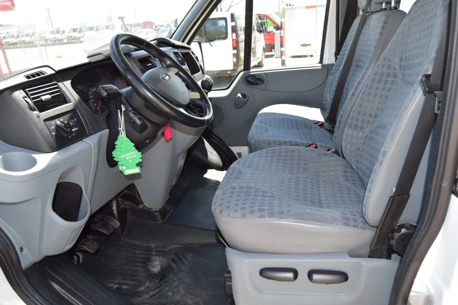 Ford Transit TREND - изображение 5