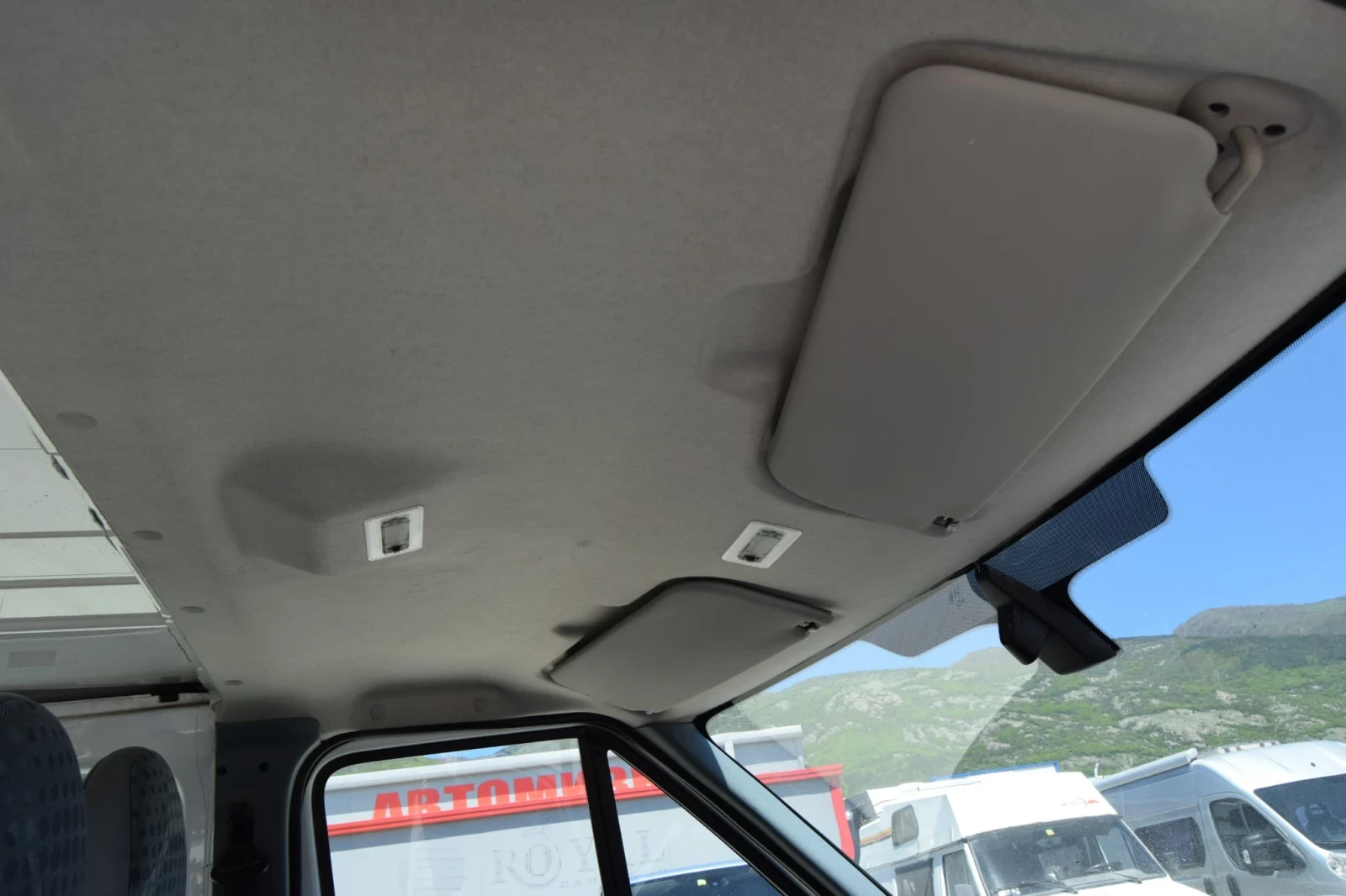 Ford Transit TREND - изображение 10