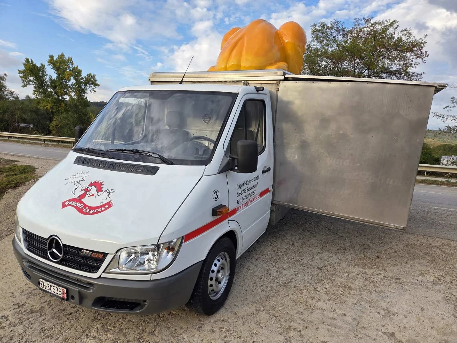 Mercedes-Benz Sprinter 311 МОБИЛНА ПЕКАРНА ГРИЛ, ПИЛЕ, ДЖОЛАН, ШИШ -СПЕЦИАЛЕН