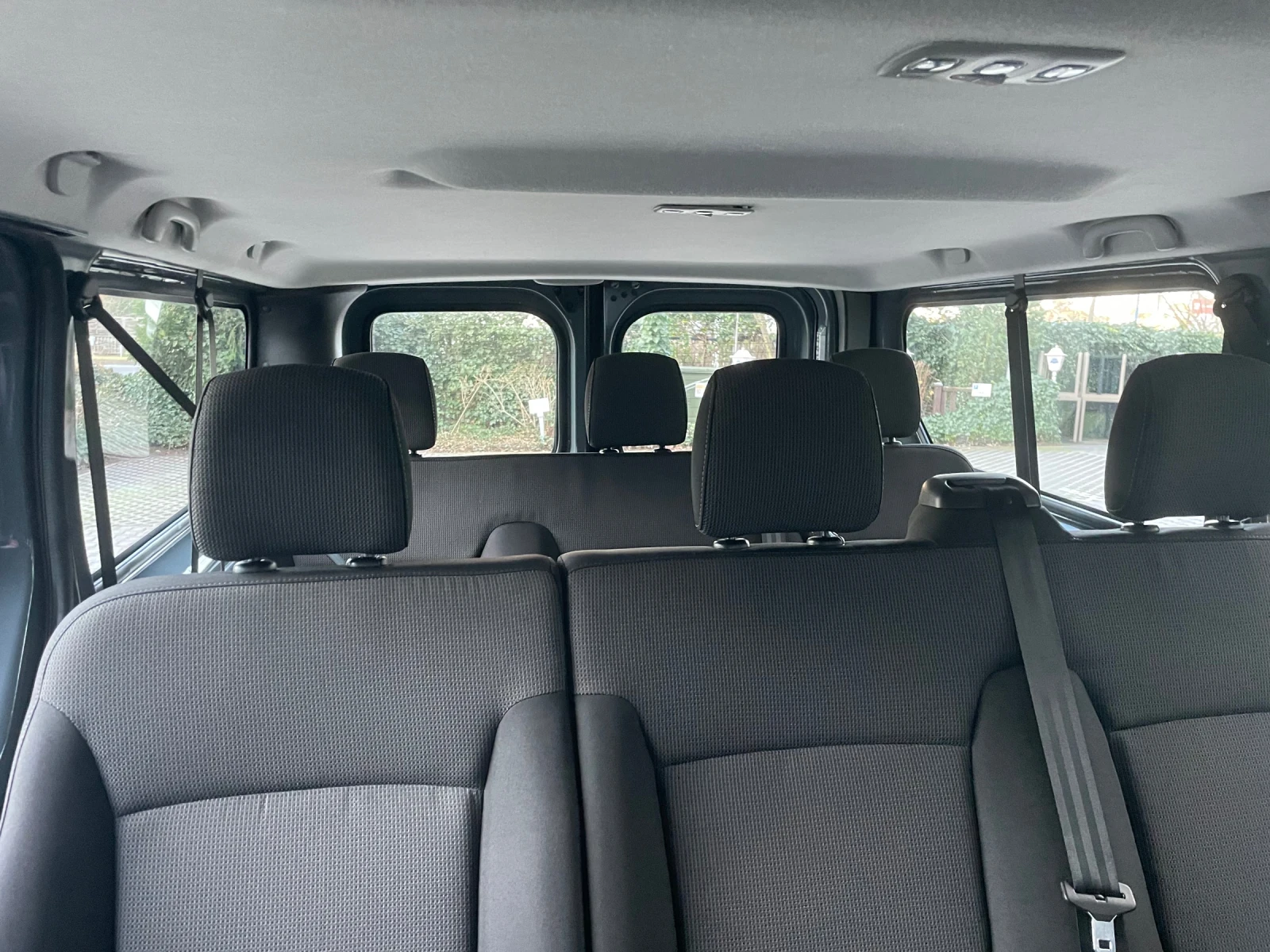 Renault Trafic, снимка 14 - Бусове и автобуси - 56132796
