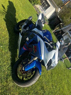 ����� �� �������� �� Suzuki Gsxr Blue core 