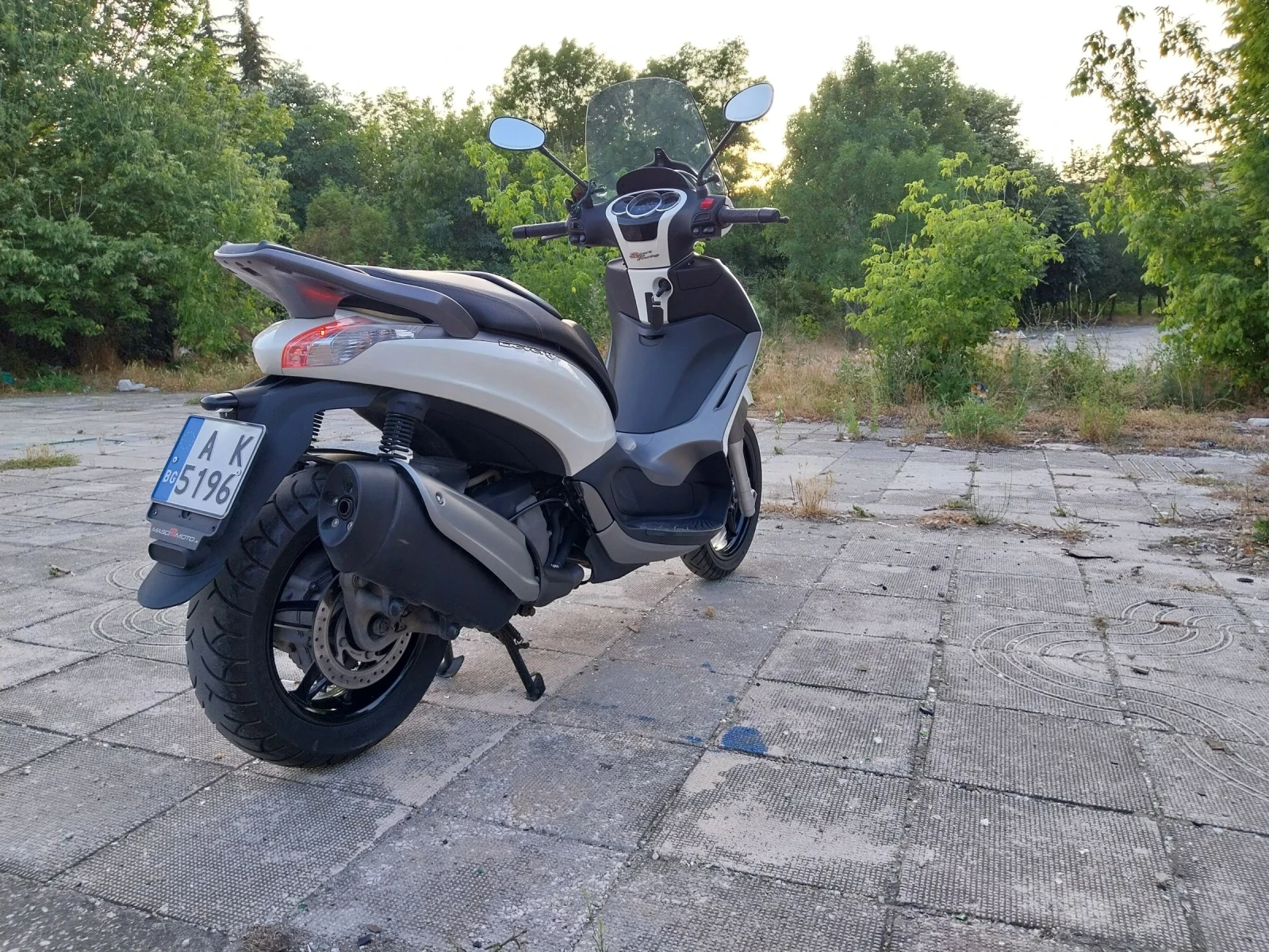 Piaggio Beverly Sport tourer - изображение 7