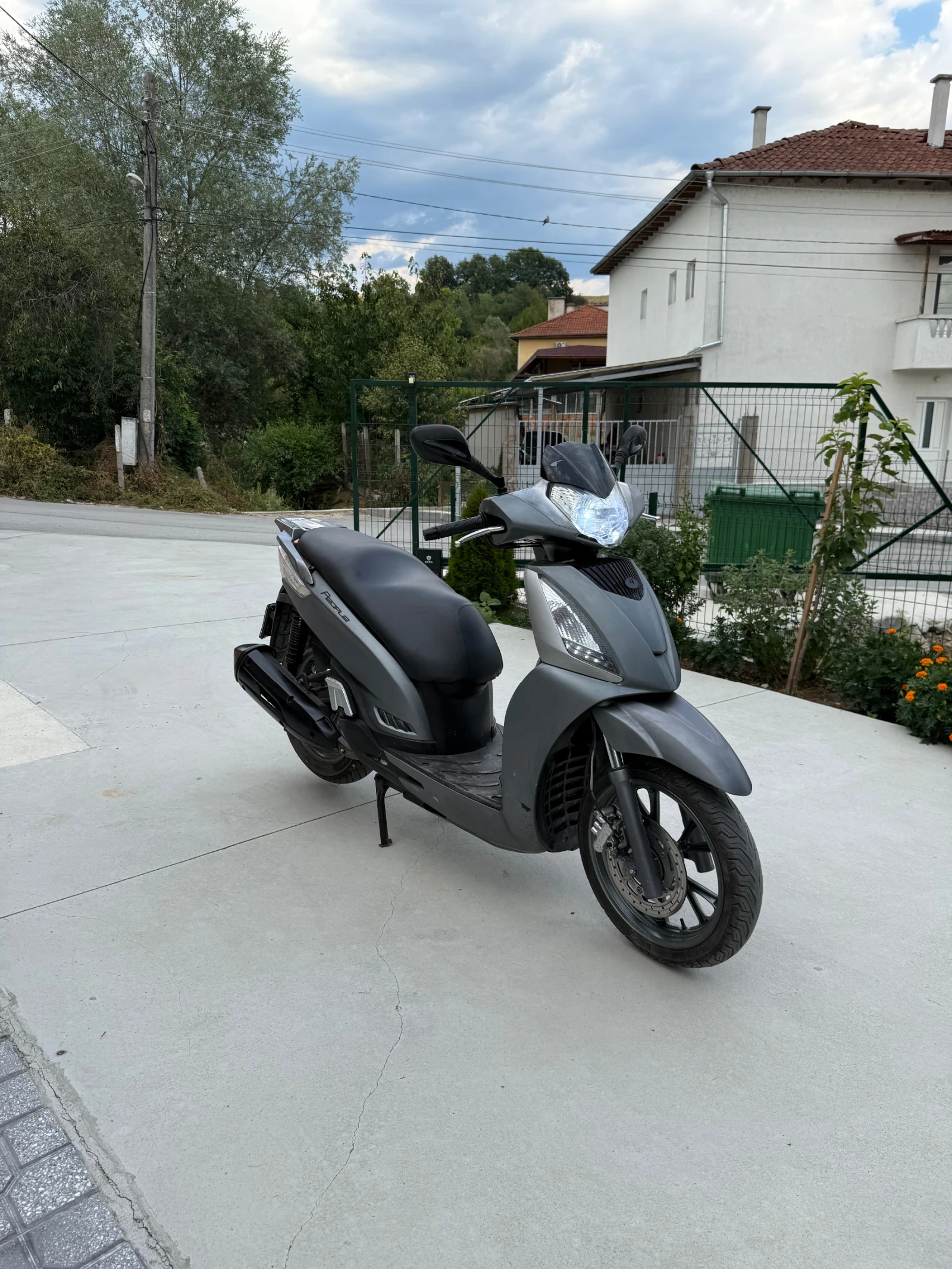 Kymco People Gt125 - изображение 2