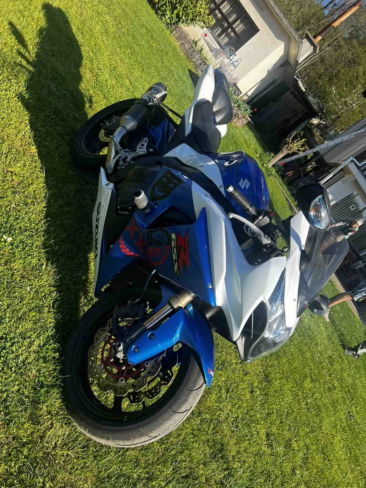 Suzuki Gsxr Blue core 
