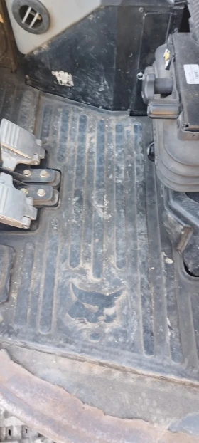 Багер Bobcat Е26, снимка 12