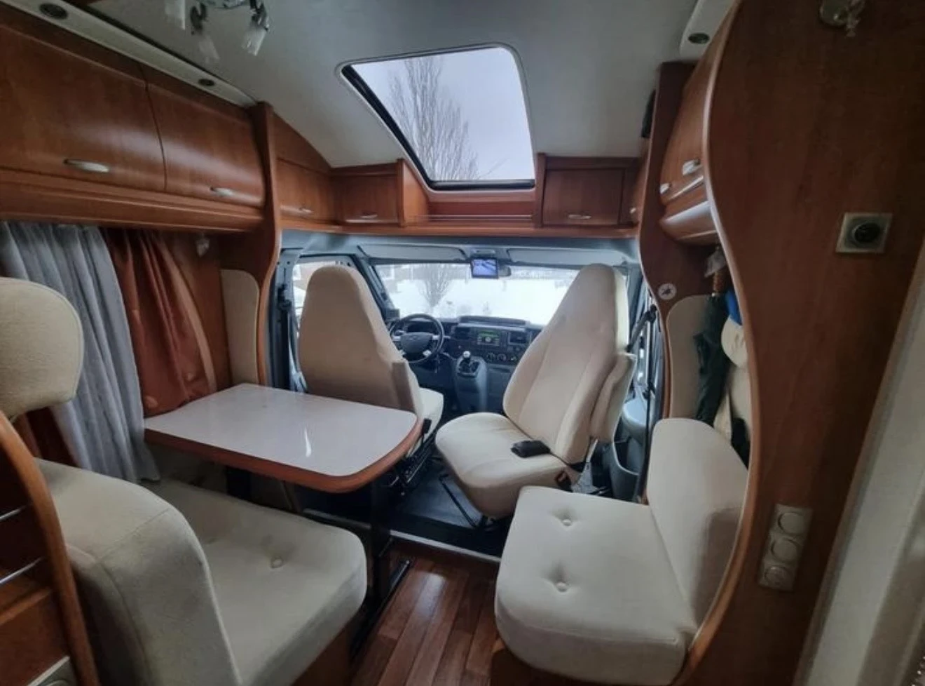 Кемпер Hobby Van 500 - изображение 6